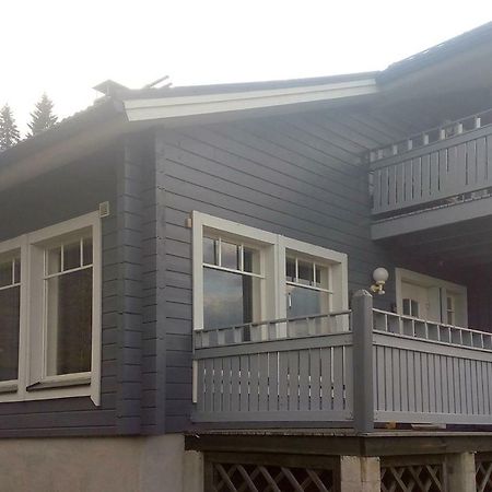 Villa Vaaranpaeaen Loma-Asunto Vuokatti Exterior foto