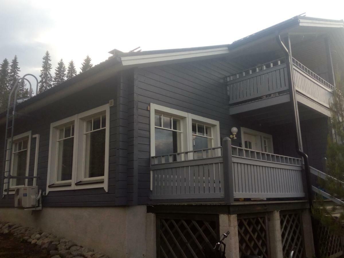 Villa Vaaranpaeaen Loma-Asunto Vuokatti Exterior foto